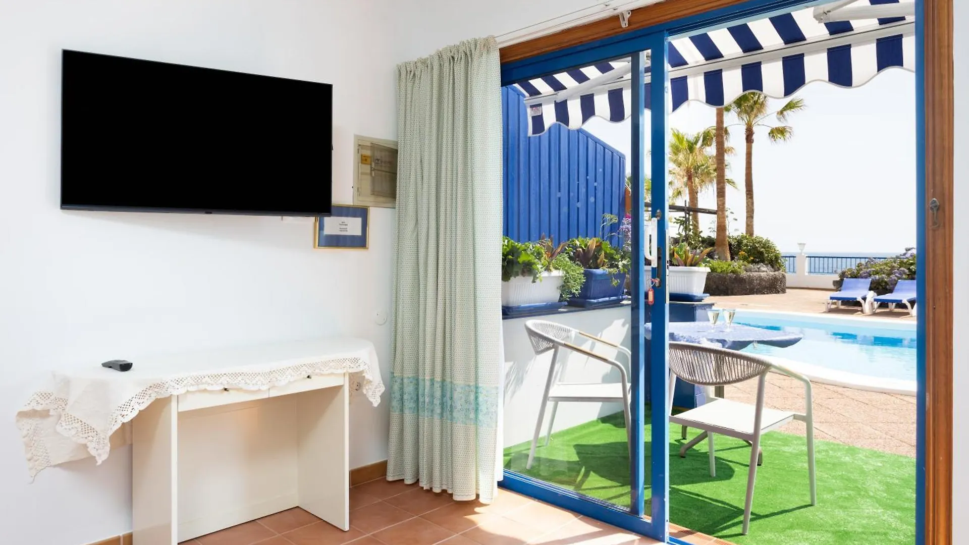 Luxury Oceanfront Apt In Villa - Next To Beach Puerto de Santiago  0*, Puerto de Santiago (Tenerife) Spanien