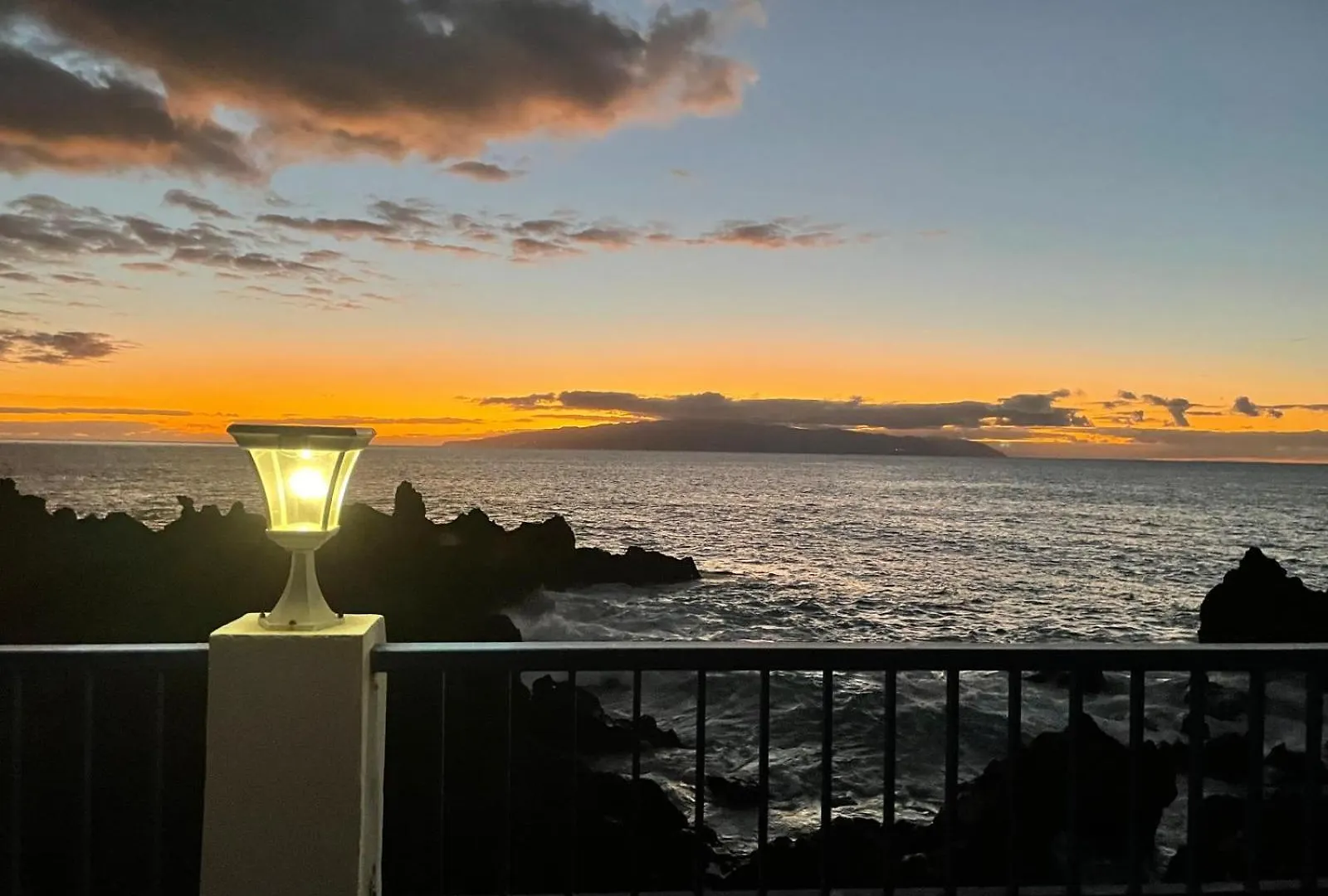Luxury Oceanfront Apt In Villa - Next To Beach Puerto de Santiago  0*, Puerto de Santiago (Tenerife)